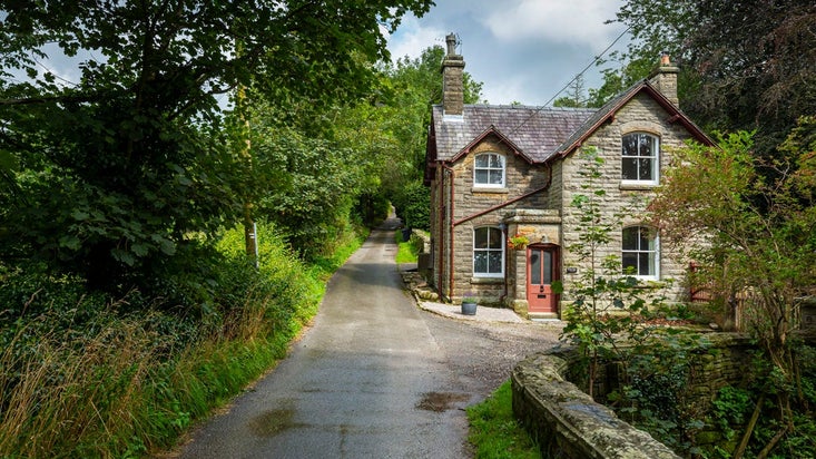 The exterior of West Lodge, Cheshire
